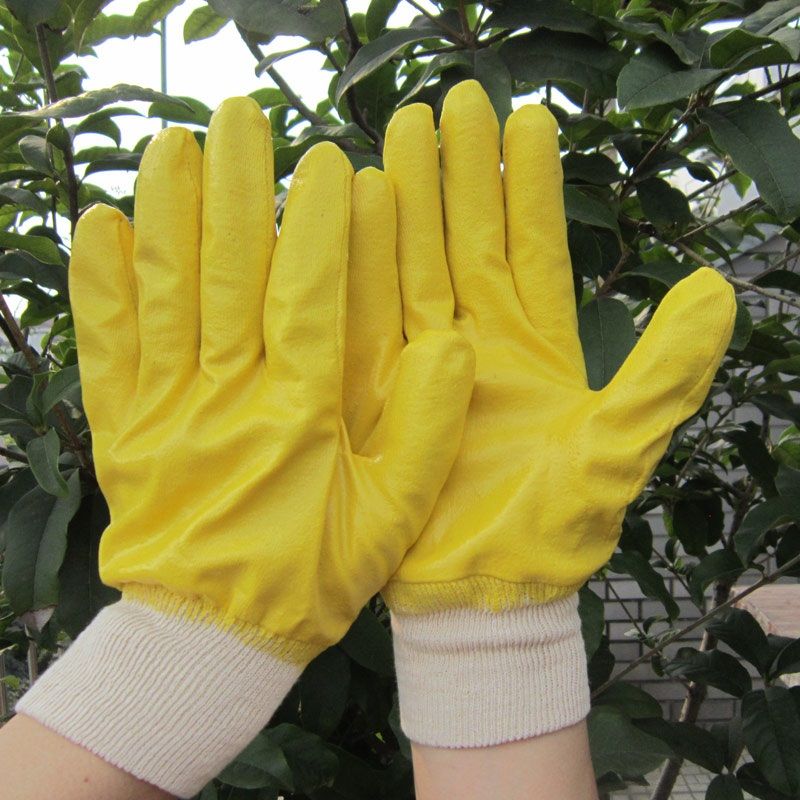 Half Dipped Nitrile Gloves Yellow Color Industrial Work Glove